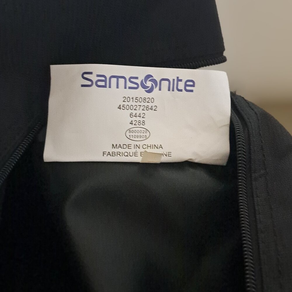 Brand New Samsonite 25” Extra Large Black Duffel Versatile Bag Lightweight - Picture 2 of 13